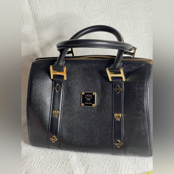 MCM  Boston/ doctor bag - Picture 2 of 13